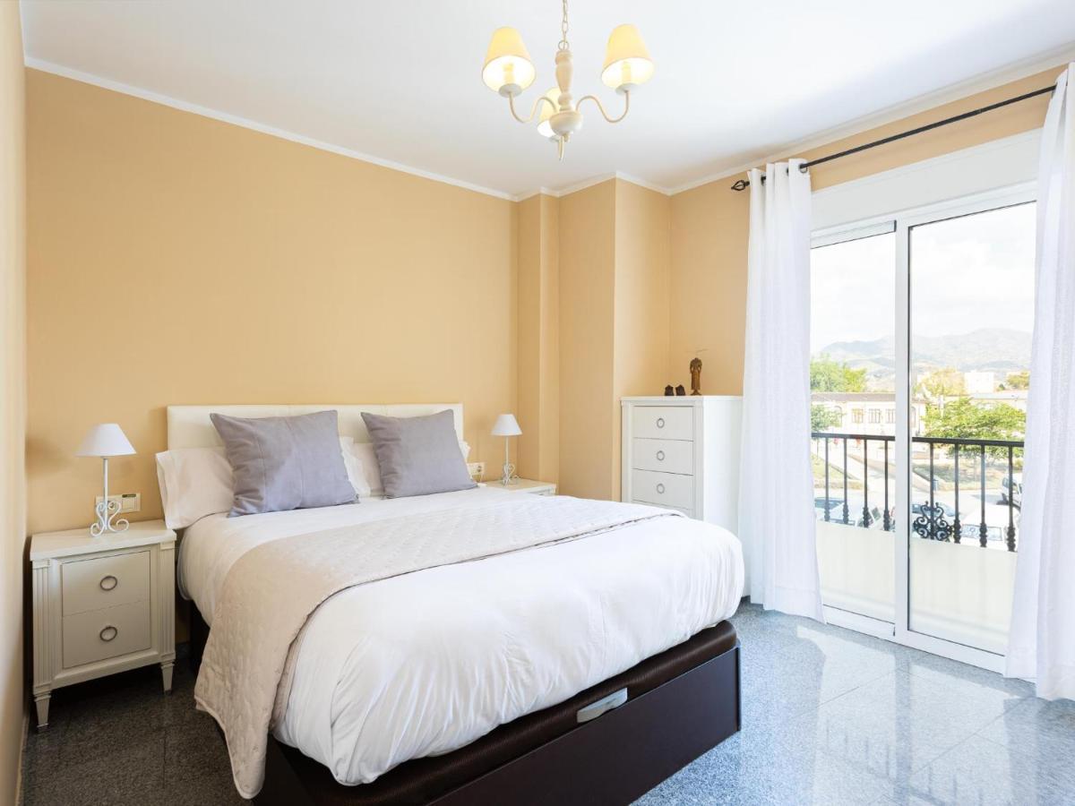 Holidays2malaga Capuchino French Balcony & Smarttv